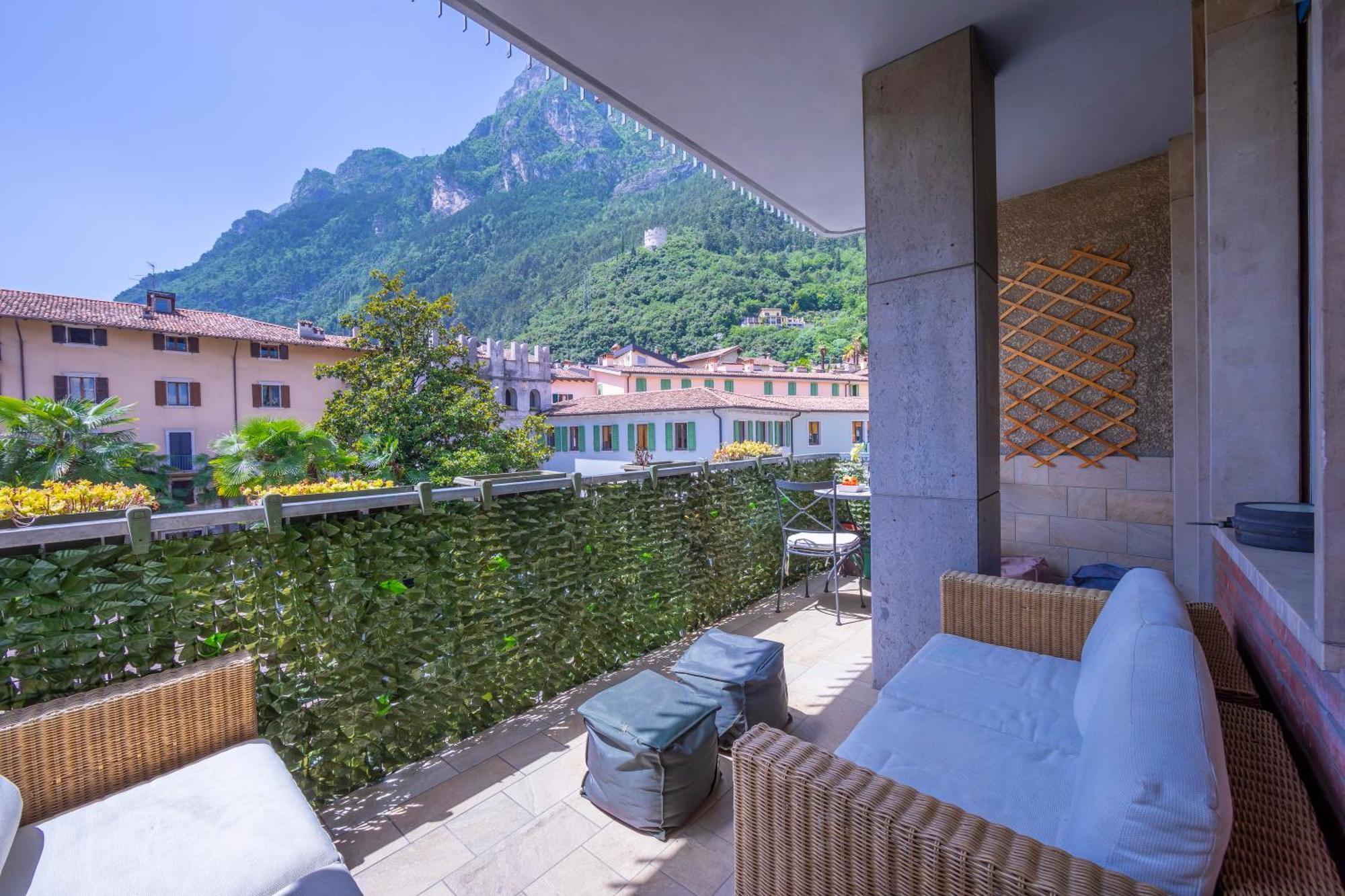Riva Dante Apartment Riva del Garda Exterior foto